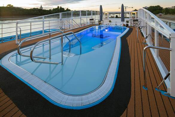 AmaWaterways AmaLea Exterior Sun Deck Pool .jpg